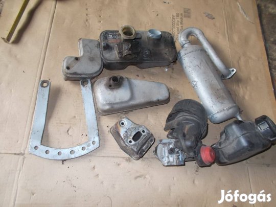 Eladó a képen látható rota kapa tartozék csomag