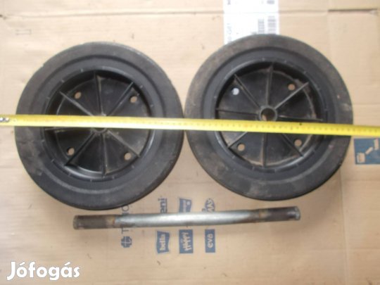 Eladó a képen látható tömör gumis kerék párban 2 számú