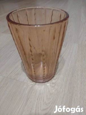 Eladó a képen látható üveg váza