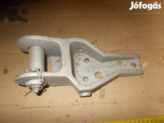 Eladó a képen látható vonó fej csapszeggel jó állapotban 2