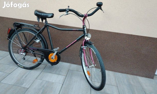 Eladó a képen láthatóm Kettler 26"-os alu trekking kerékpár jól felsze