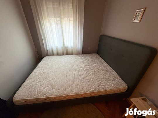 Eladó ágykeret, matraccal (160 cm x 200 cm)