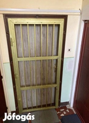 Eladó ajtórács
