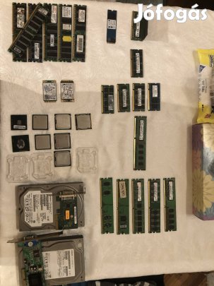 Eladó alkatrészek egyben.(ram,proci,SSD,hdd,wi-fi card,AGP vga)