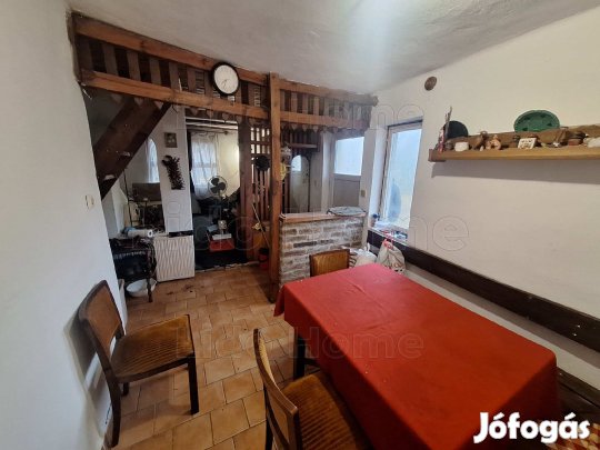 Eladó állandó lakhatásra alkalmas zártkert Kaposfüred határában!