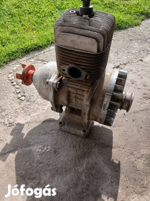 Eladó álló motor
