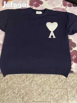 Eladó ami paris pulcsi nagyon jó minőségű egyszer használt