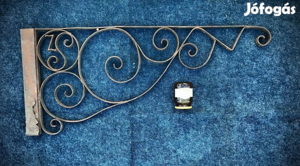 Eladó antik kovácsoltvas nagyméretű cégér, lámpa konzol 55X128cm
