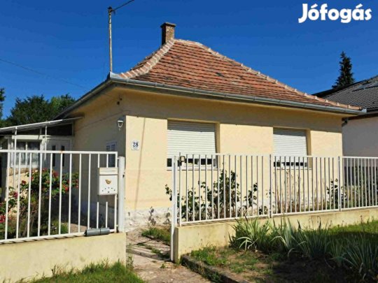Eladó aszódi családi ház