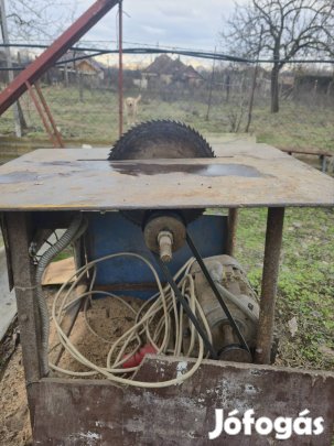 Eladó asztali körfűrész