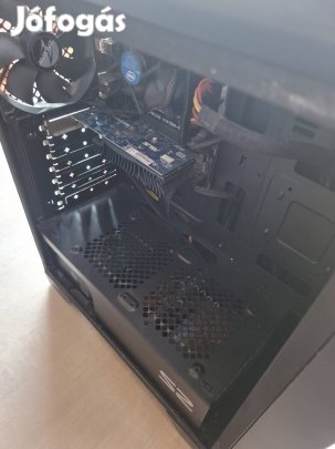 Eladó asztali számítógép - Windows 11