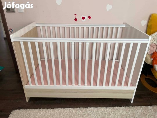 Eladó babaágy