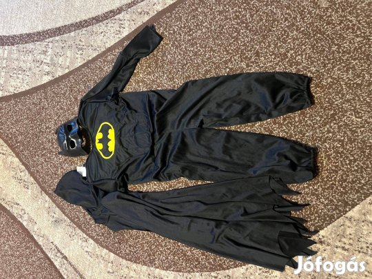 Eladó batman jelmez
