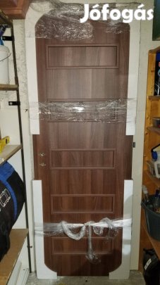 Eladó beltéri ajtó