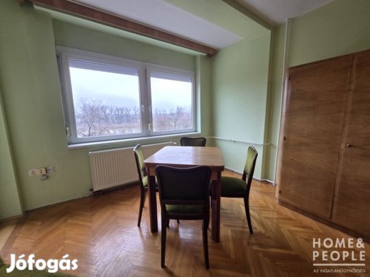 Eladó belvárosi örökpanorámás lakás! - Szeged