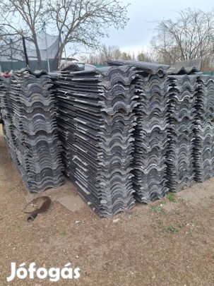 Eladó bontott cserép