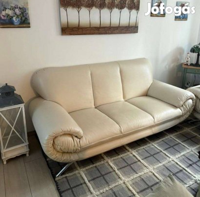 Eladó bőr kanapé