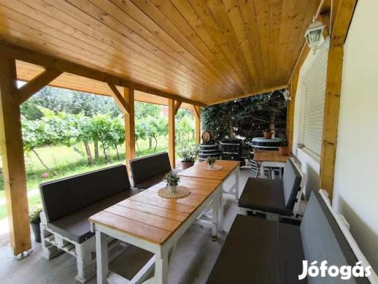 Eladó borászat Balatonlellén, Lengyeltótin!