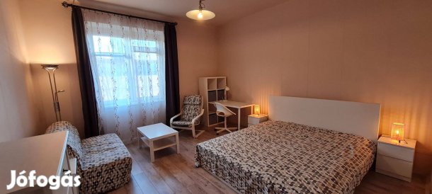 Eladó budapesti lakás