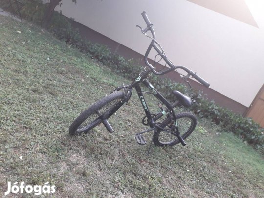 Eladó carpat bmx 4 db kilépővel