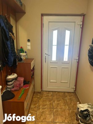 Eladó családi ház Abonyban