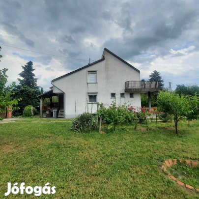 Eladó családi ház Badacsonytomajon