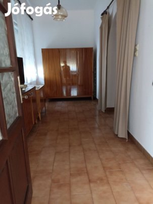 Eladó családi ház Baja Alvég