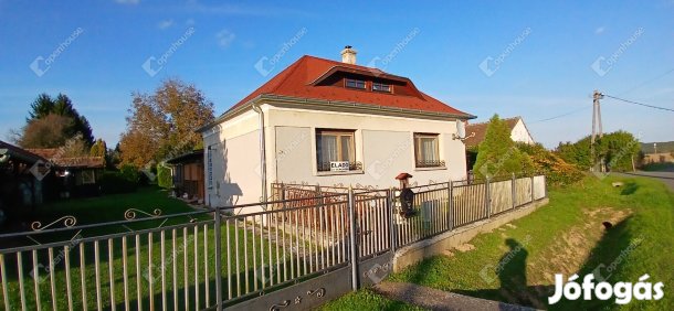 Eladó családi ház Barlahidán  csend, nyugalom és vidéki báj!