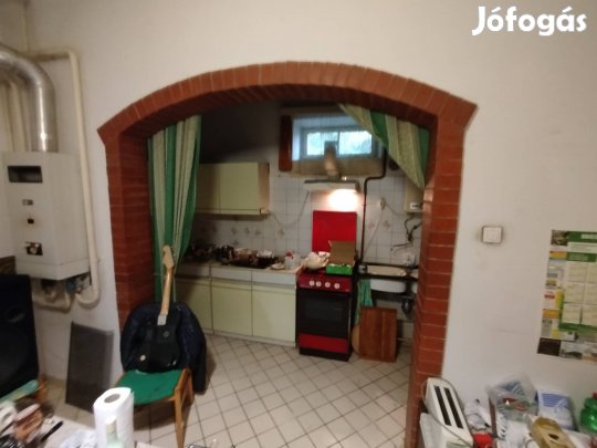 Eladó családi ház Békéscsabán 