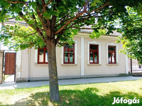 Eladó családi ház Biatorbágy, Biatorbágy, Nagy u.