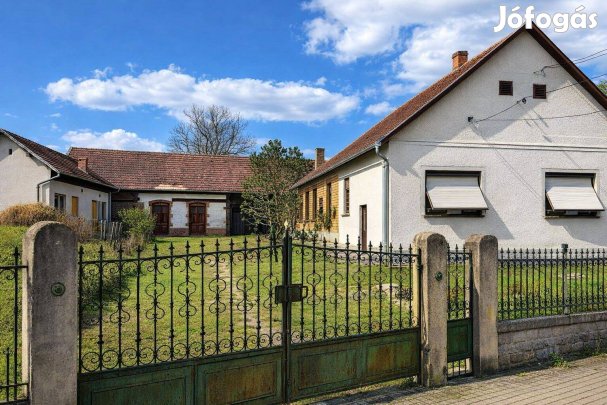 Eladó családi ház Bikalon