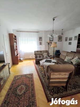 Eladó családi ház Budapest XI. kerület, Törökbálinti út