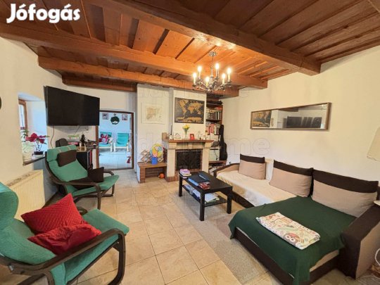 Eladó családi ház Csákberényben