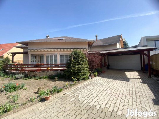 Eladó családi ház Debrecen