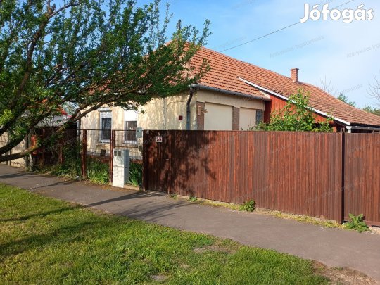 Eladó családi ház Gyulaváriban!
