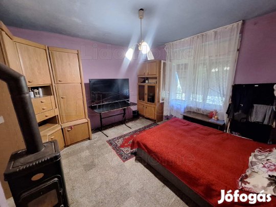 Eladó családi ház Igalban, csendes utcában!