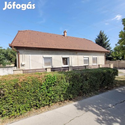Eladó családi ház Jánoshidán