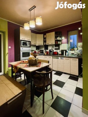 Eladó családi ház Kaposváron