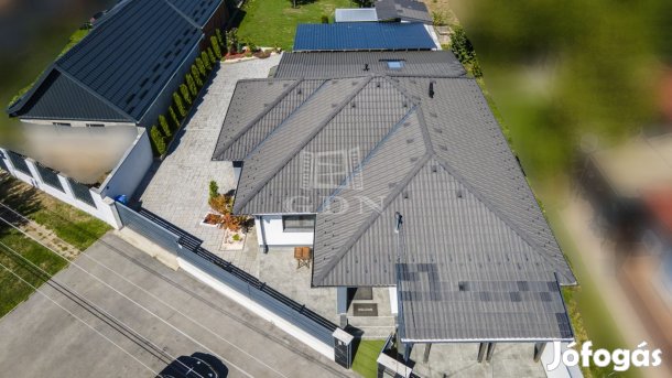 Eladó családi ház Kartal, Iskola közelében