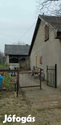 Eladó családi ház Martinkán! - Csend, nyugalom és hatalmas tér