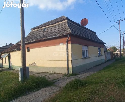 Eladó családi ház Nagybaracska, Dózsa György út