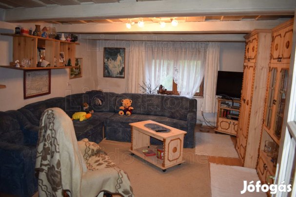 Eladó családi ház Pannonhamán