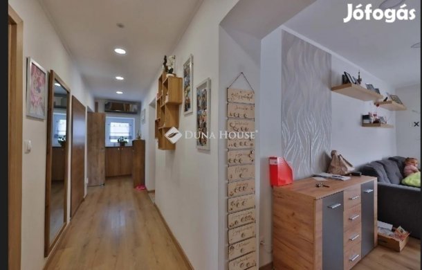 Eladó családi ház Pécs-Patacson  felújított, költözhető állapotban