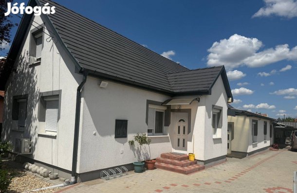 Eladó családi ház Püspökladányban