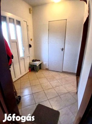 Eladó családi ház Romándon!