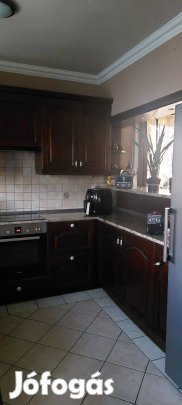 Eladó családi ház Székesfehérvár