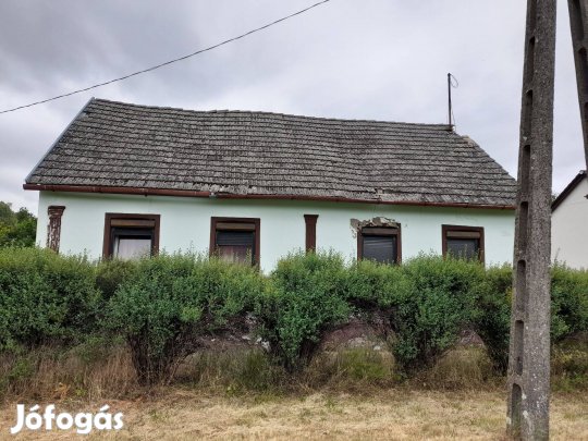 Eladó családi ház Szulokban