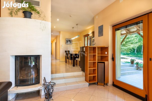 Eladó családi ház Tárnok, Tárnoki horgásztó közelében