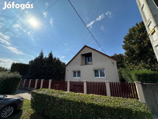 Eladó családi ház Tökölön
