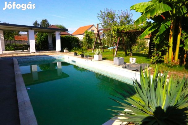 Eladó családi ház Vecsés, Besztercei utca